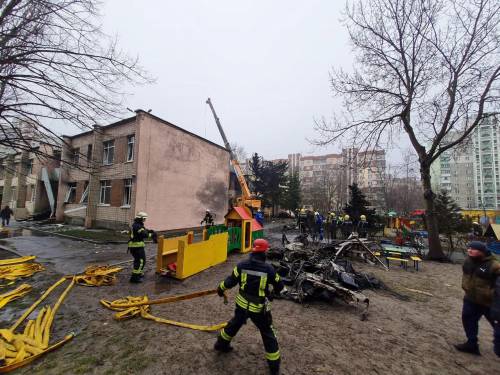 Ucraina, elicottero si schianta sull'asilo: morto ministro dell'Interno